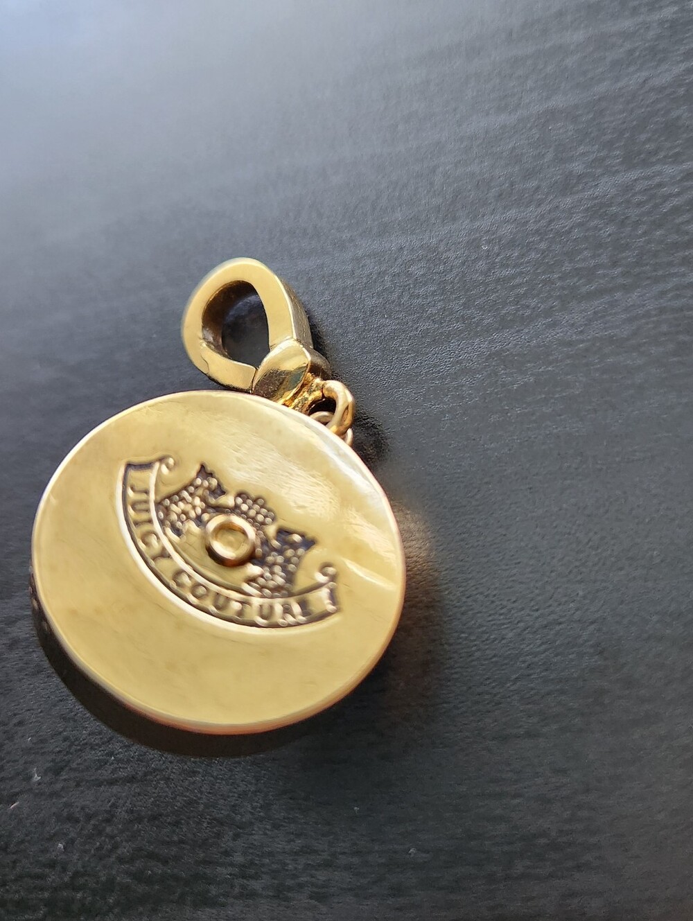 Juicy Couture Roulette Wheel Charm 2005 Rare Vintage Y2K Gold Tone - Picture 12 of 13